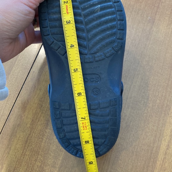 Navy blue, fleece lined crocs.  Size C 13. - Picture 9 of 9